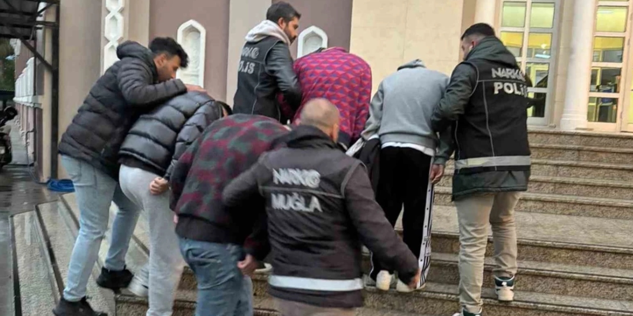 Muğla'da uyuşturucu operasyonları: 10 kişi tutuklandı