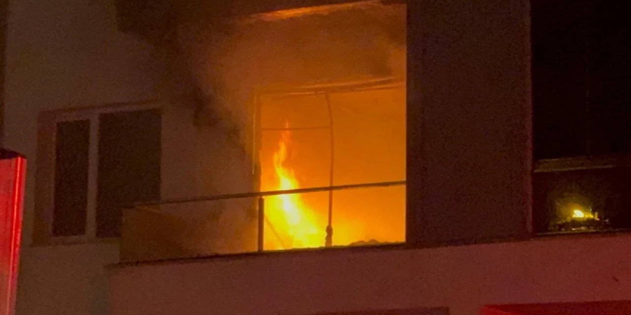 Diyarbakır'da ailesiyle tartışan şahıs, evi ateşe verdi