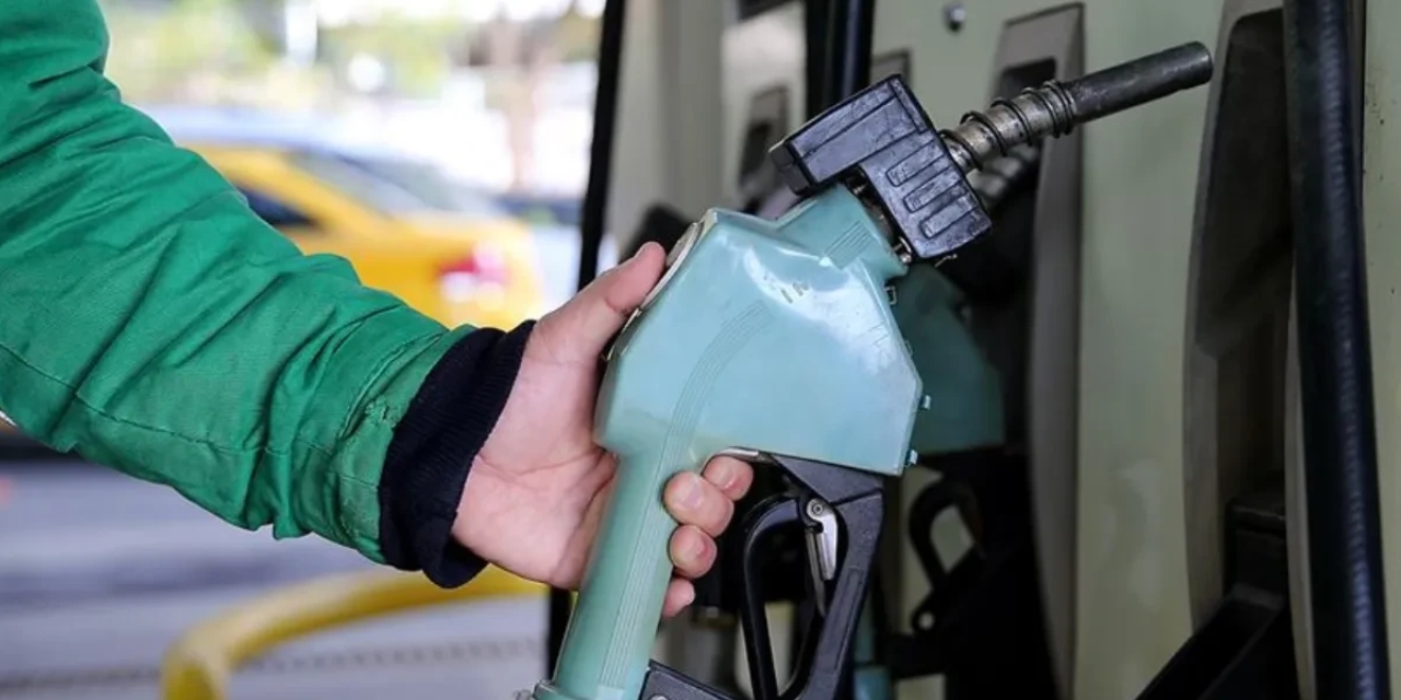 Akaryakıta bir indirim daha geliyor: Tarih belli oldu