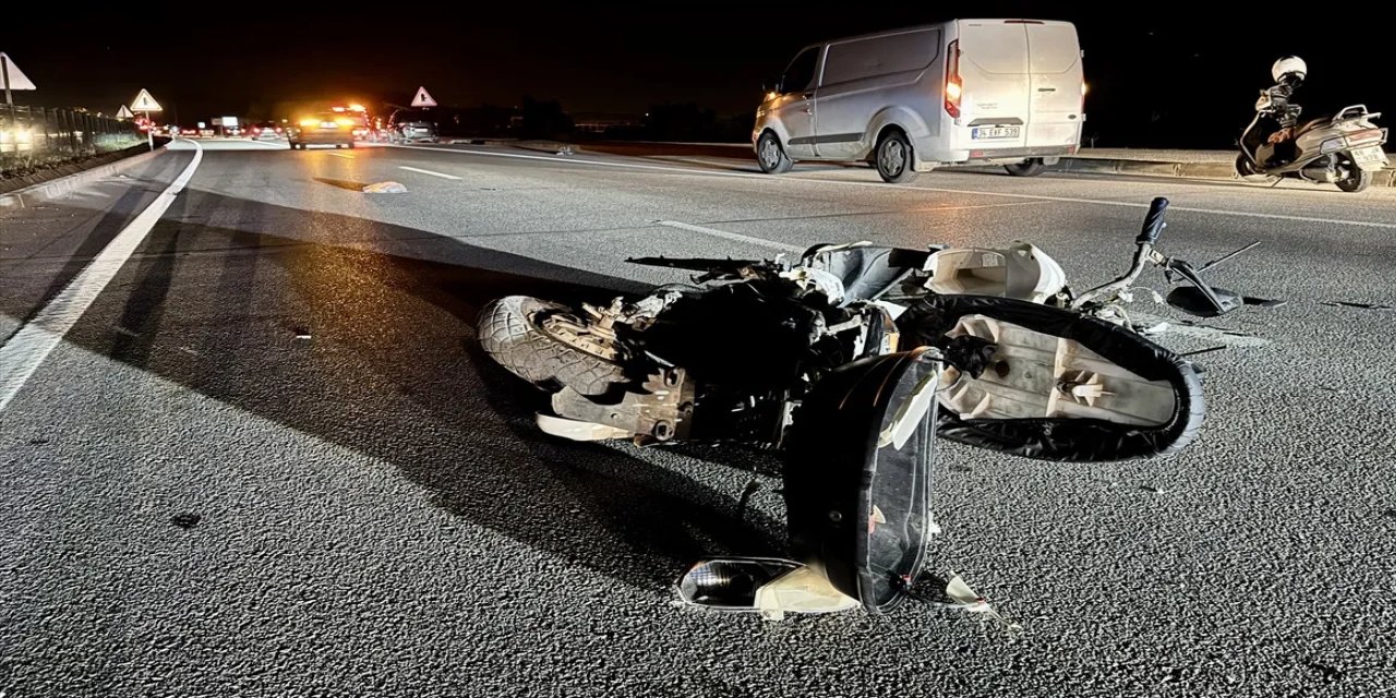 Muğla'da ticari araç elektrikli motosiklete çarptı: 1 kişi hayatını kaybetti