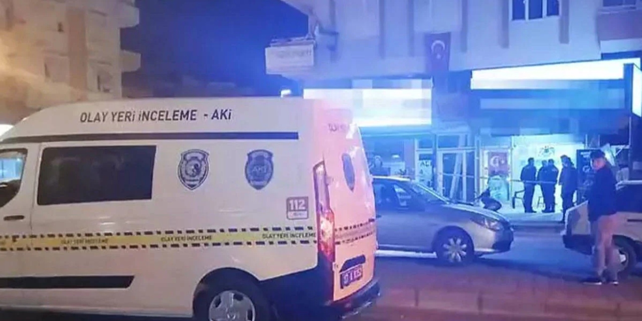 Manavgat'ta silahlı saldırı: İş yerinde tartıştığı 2 kişiyi katletti