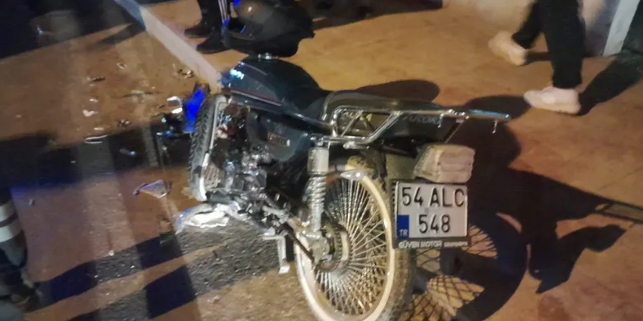 Sakarya'da motosiklet kazası: 17 yaşındaki genç hayatını kaybetti