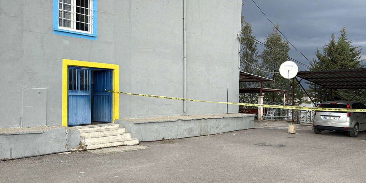 Mersin'de ortaokul öğrencisi okul müdürünü tüfekle yaraladı: Öğrenci ve babası gözaltında