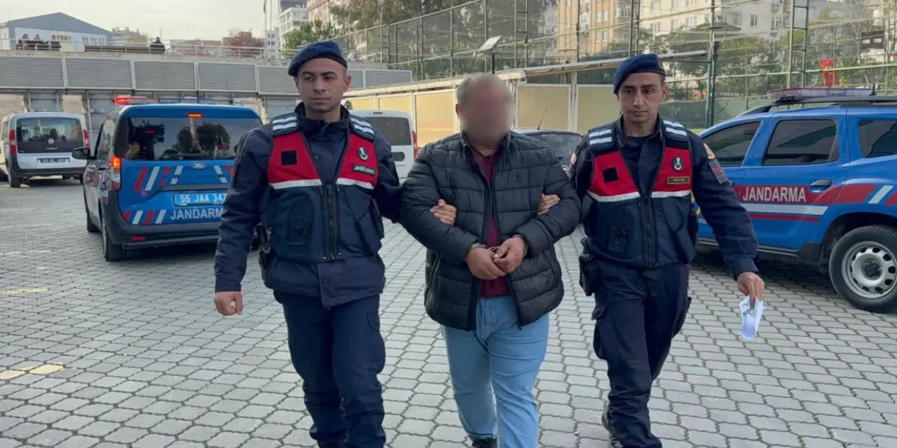 Samsun'da bir kişi kepçenin altında kalarak hayatını kaybetti