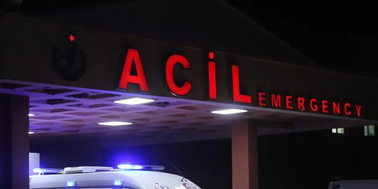 Yediği tavuktan zehirlenen 3 öğrenci hastanelik oldu