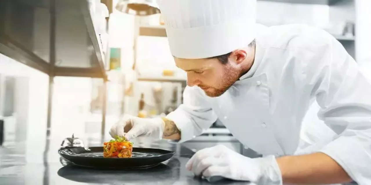 Kamuya mülakatsız aşçı alımı yapılıyor