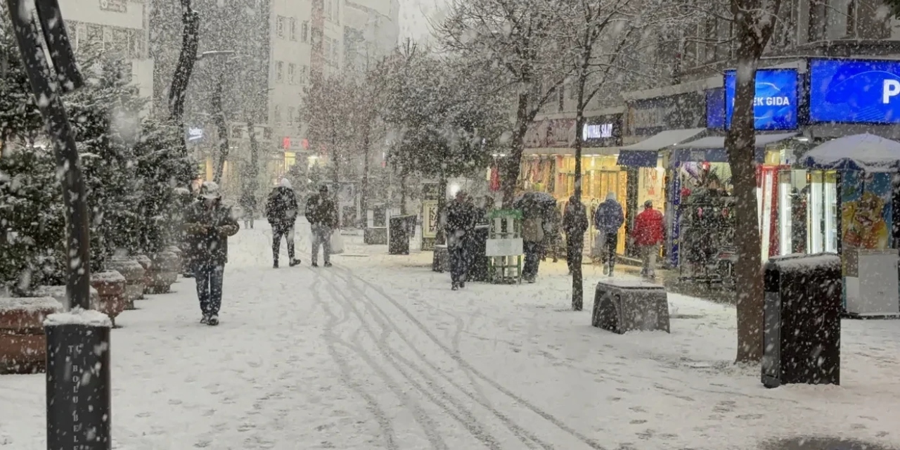Bolu Valiliğinden "yoğun kar" uyarısı: 20 santimi aşacak
