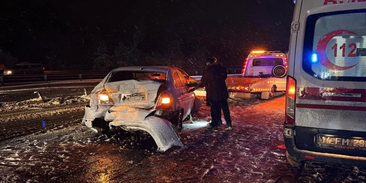 Bolu'da TEM yolunda zincirleme kaza: Yaralılar var