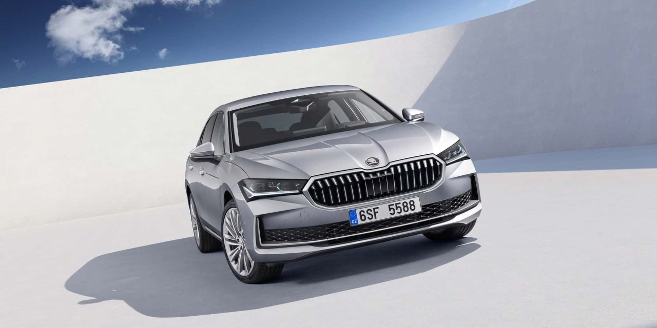 Skoda Superb fiyatına 628 bin TL indirim