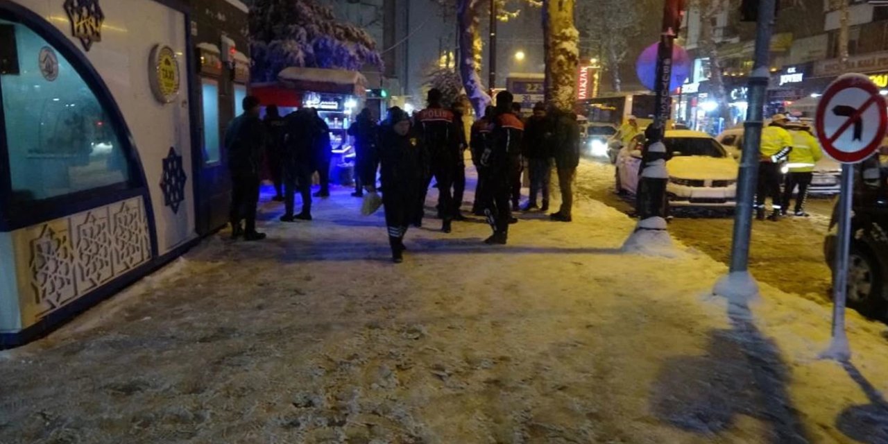 Malatya'da kadınlar arasında bıçaklı kavga: 1 kişi hayatını kaybetti