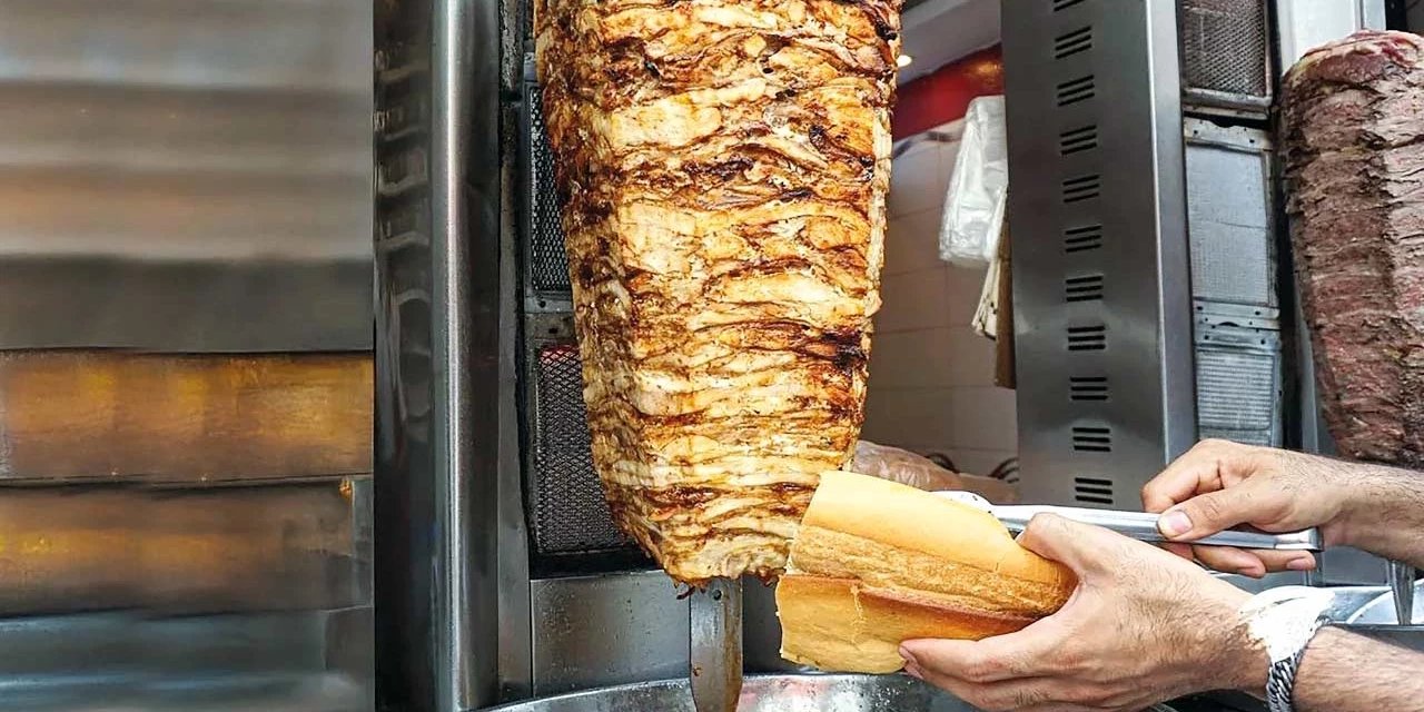 KYK burs miktarı, tavuk döner enflasyonuna yenildi