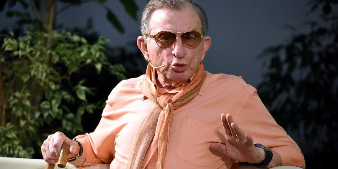 Usta oyuncu hastaneye kaldırıldı