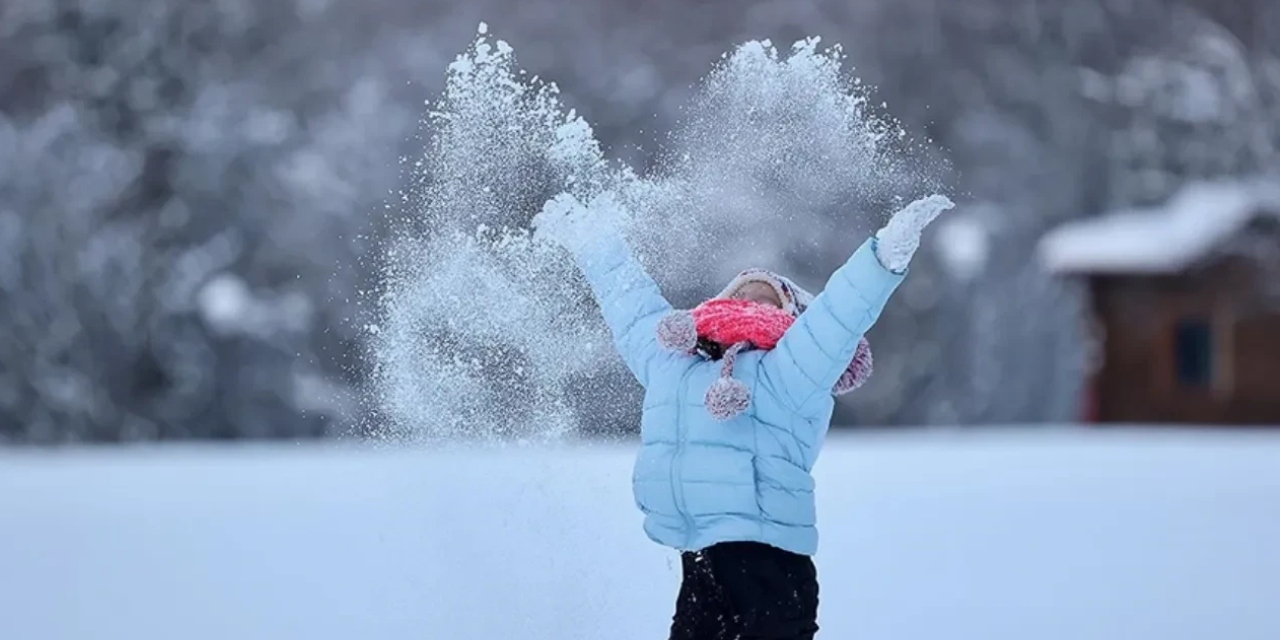 Birçok il ve ilçede okullar tatil edildi: İşte 12 ocak kar tatili olan iller