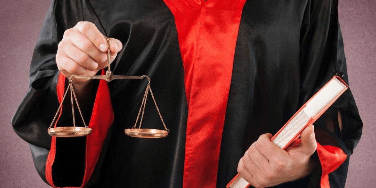 İstanbul'da uyuşturucu kuryeliği yapan avukat tutuklandı