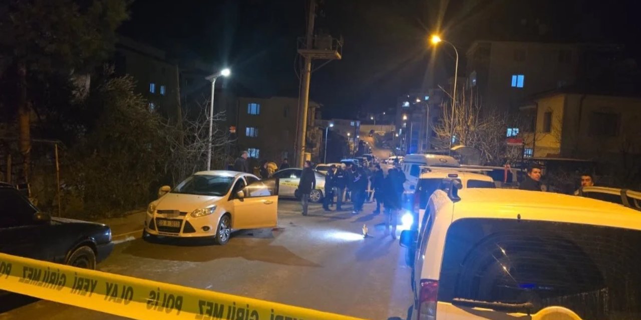 Bilecik'te bir polis meslektaşını vurdu