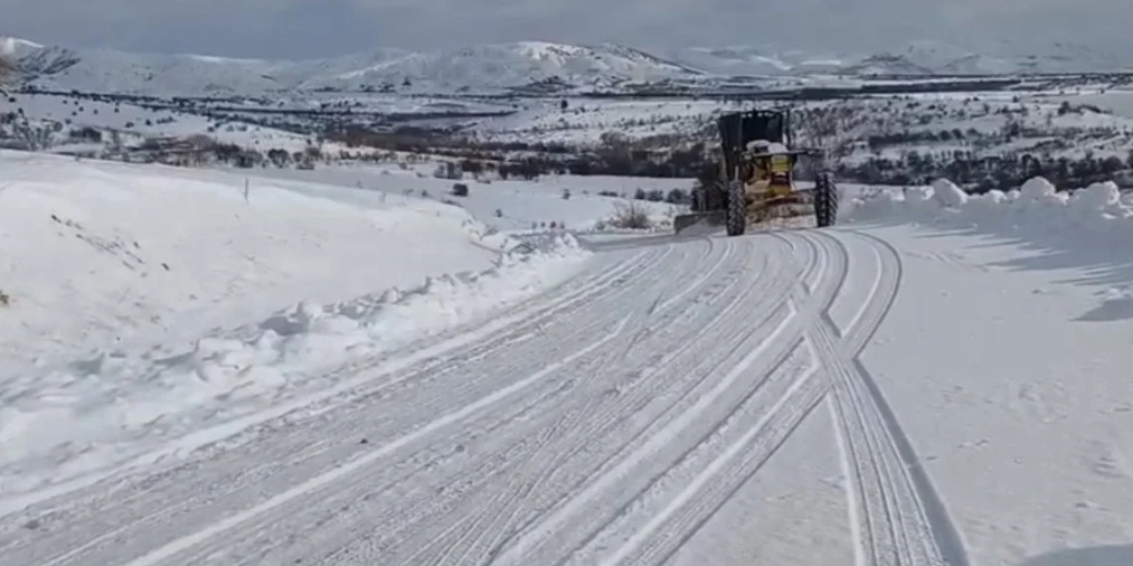 Elazığ’da 482 köy yolu ulaşıma kapandı