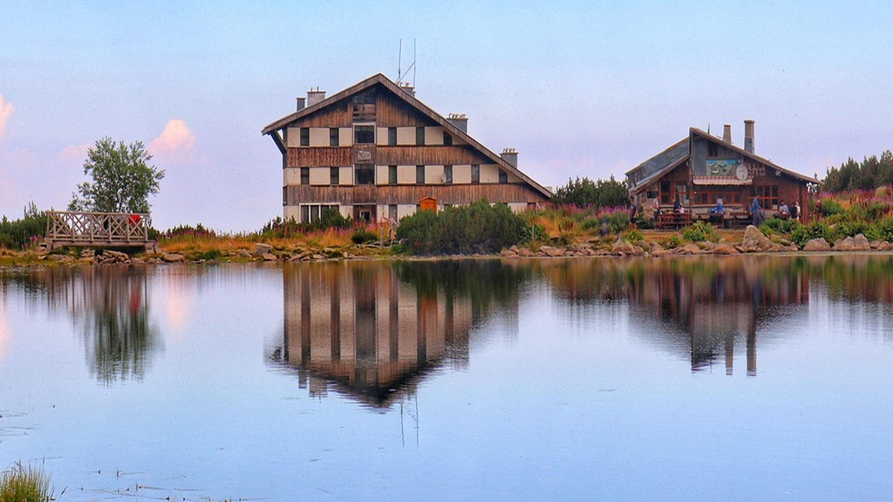 Bulgaristan gençler için müjdeyi duyurdu: Dijital göçebe oturum izni geliyor