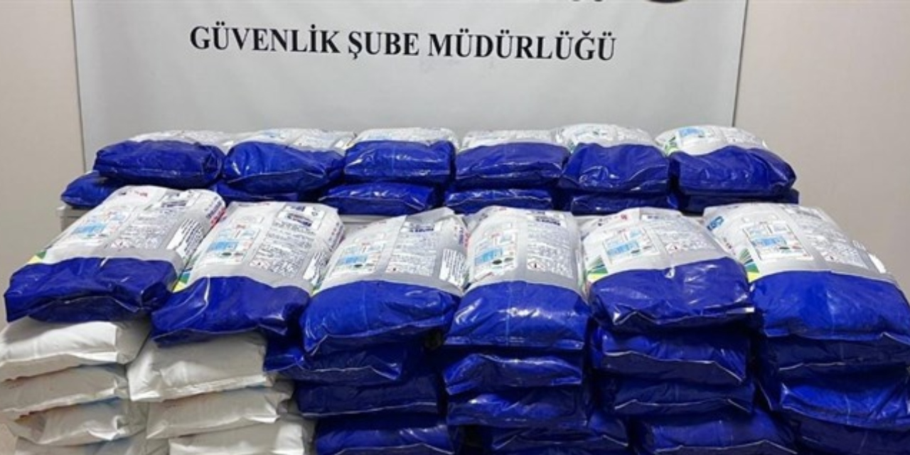 Samsun'da 1,1 ton sahte toz çamaşır deterjanı ele geçirildi