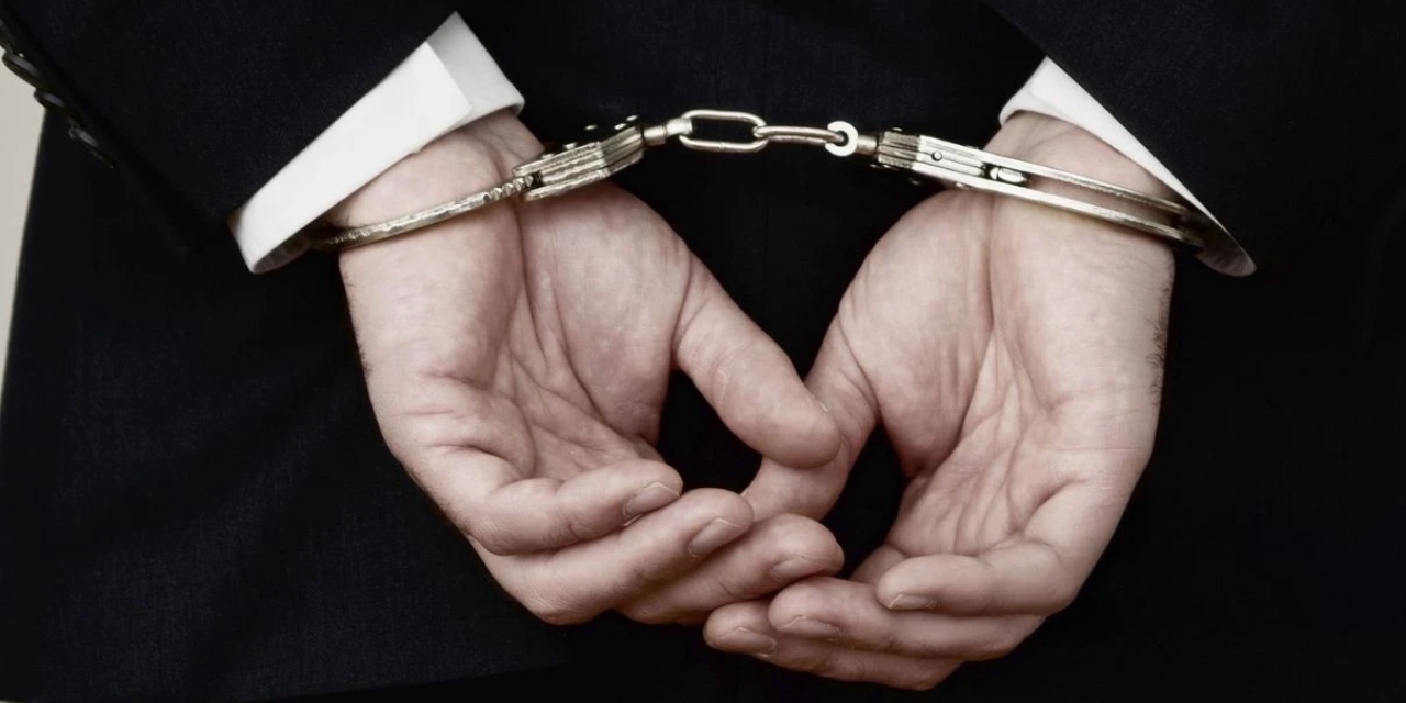 Mardin Yeşilli Sosyal Yardımlaşma ve Dayanışma Vakfı Müdürü gözaltına alındı