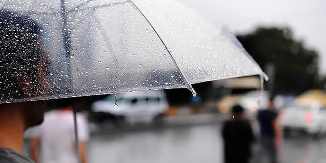 Meteoroloji'den 13 il için fırtına ve sağanak uyarısı