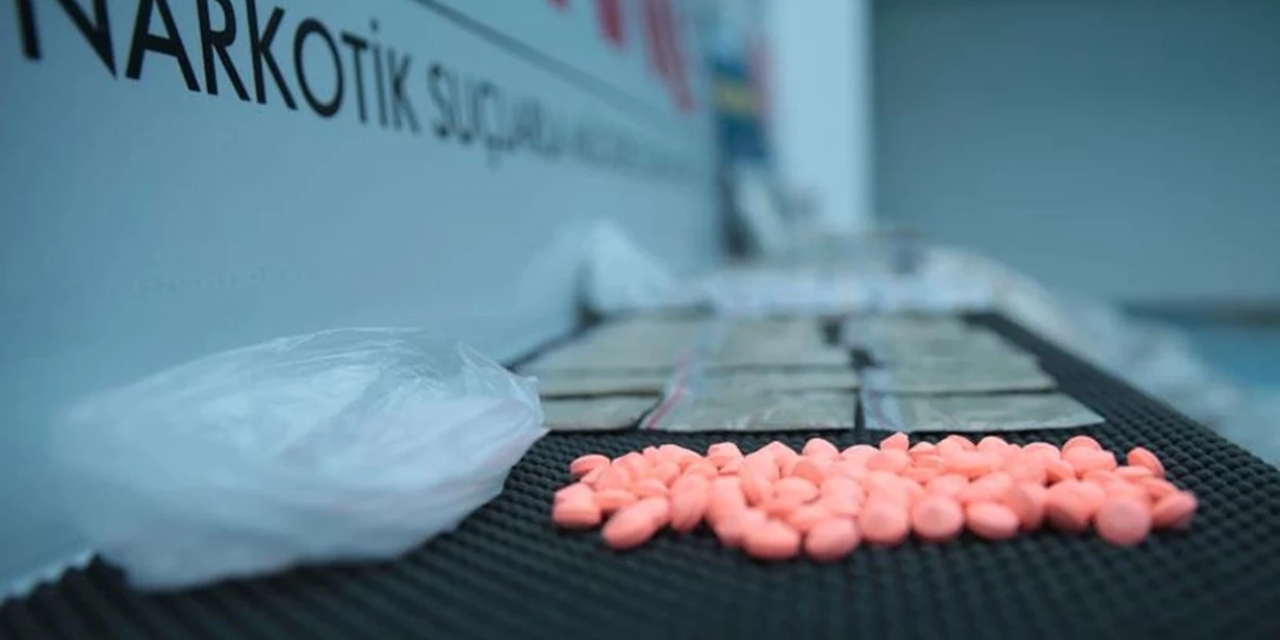 Jandarma 23 ilde 6 milyon adet uyuşturucu hap ele geçirdi