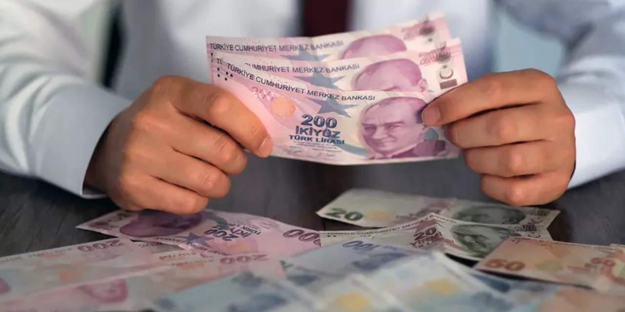 Emeklilerin zam farkının yatacağı tarih belli oldu