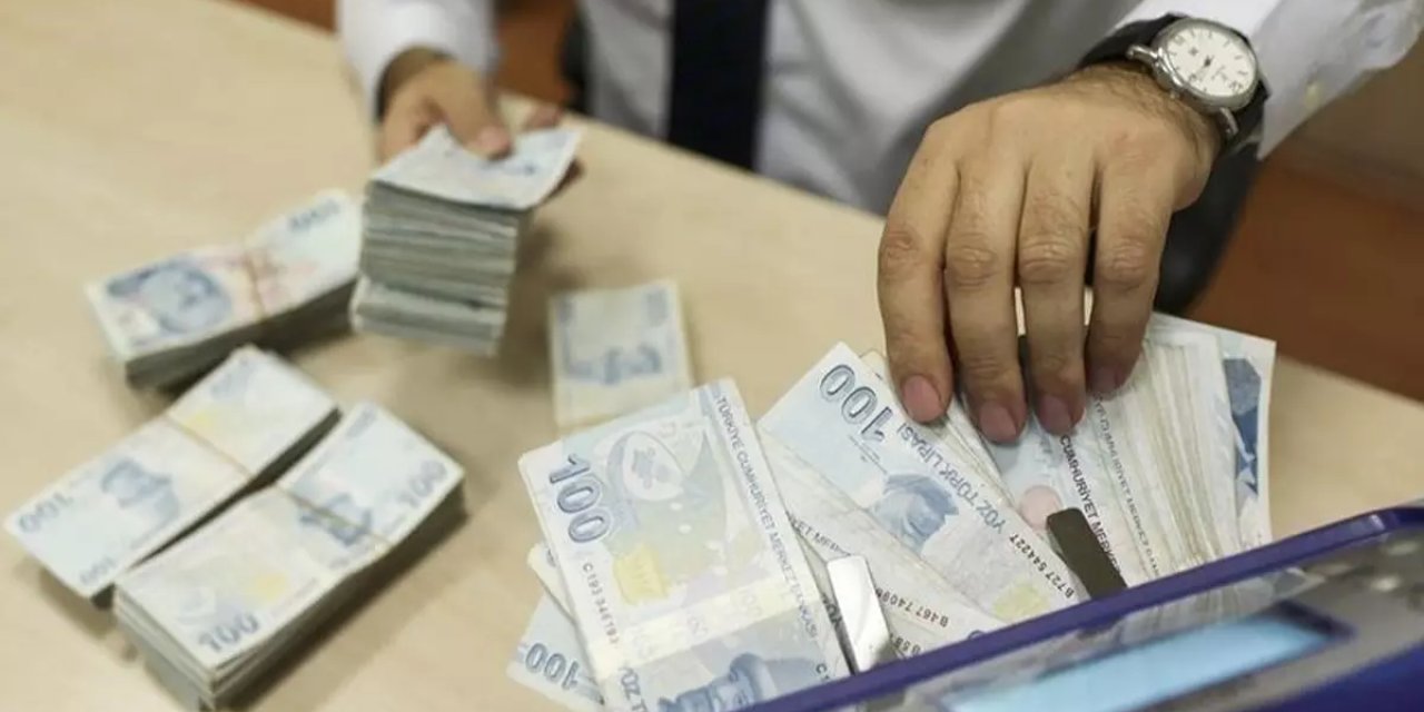 İş Bankası, çalışanlarına 1 emekli maaşı kadar yemek parası verecek