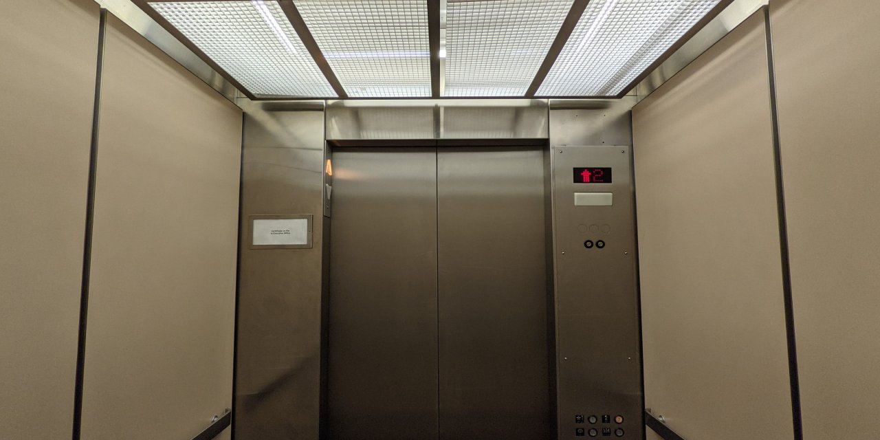 Çekmeköy'de asansör faciası: 1 işçi hayatını kaybetti