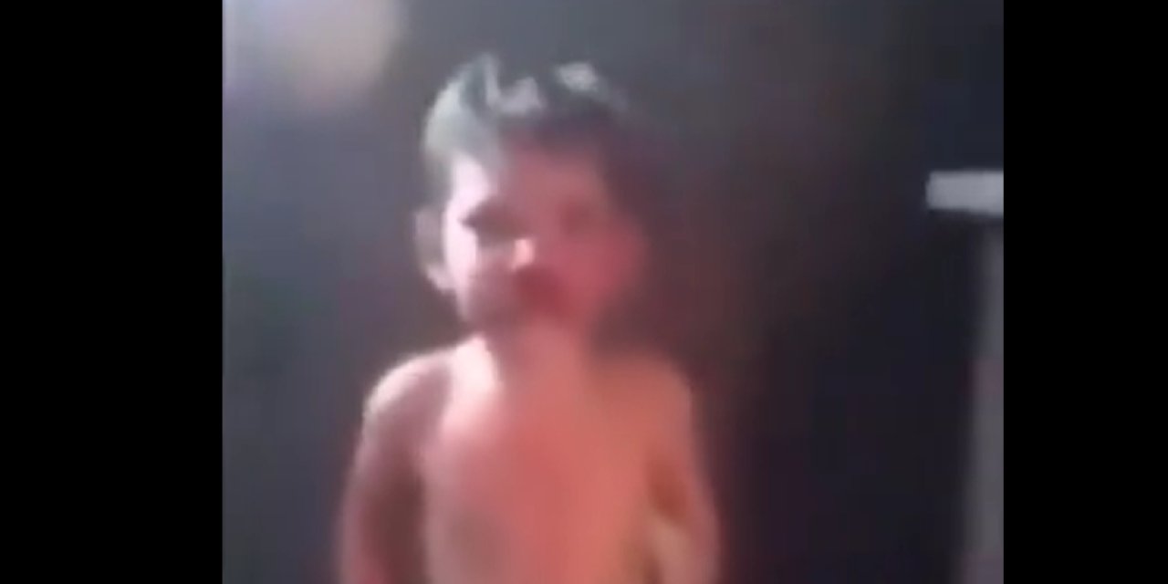 "Özür dilerim Arthur" videosundaki çocuk Türk mü?