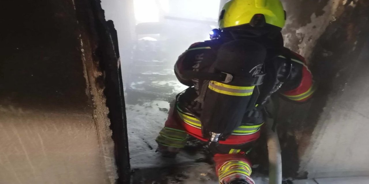 Balıkesir'de evde yangın: Engelli adam hayatını kaybetti