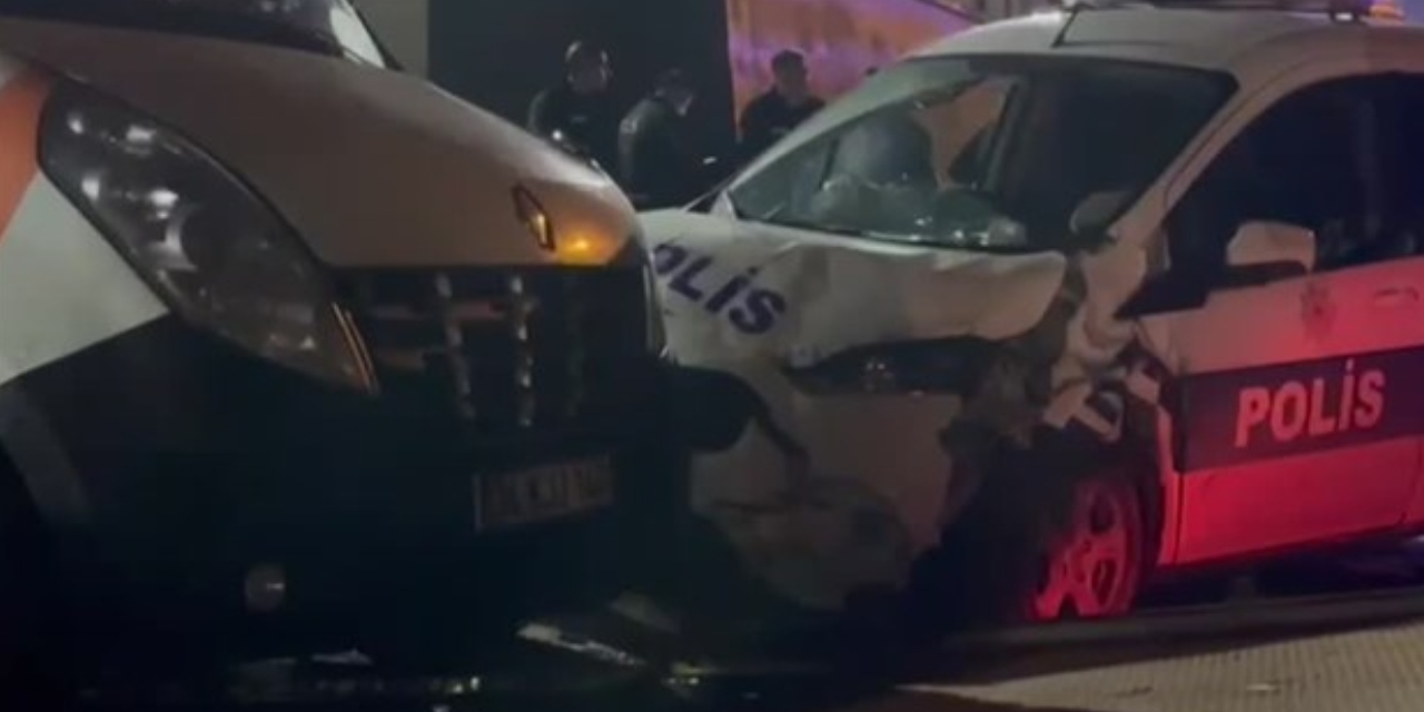Polis aracının karıştığı kazada ikisi polis, 3 kişi yaralandı