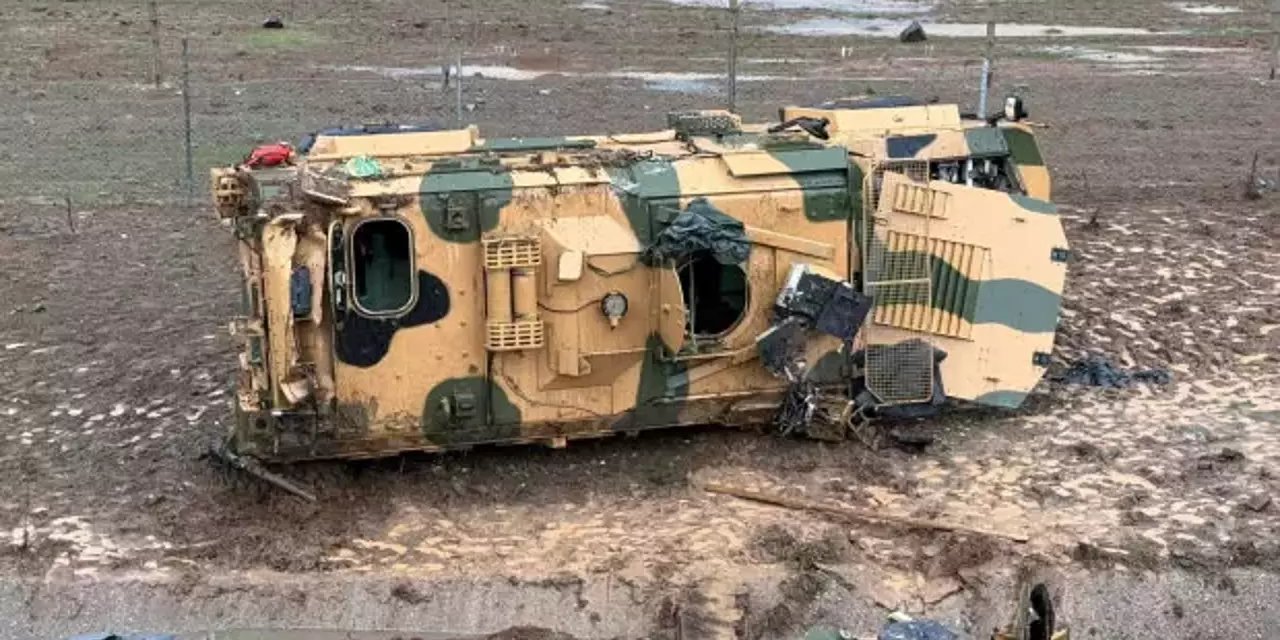 TAG Otoyolu'nda askeri araç devrildi: Çok sayıda asker yaralandı