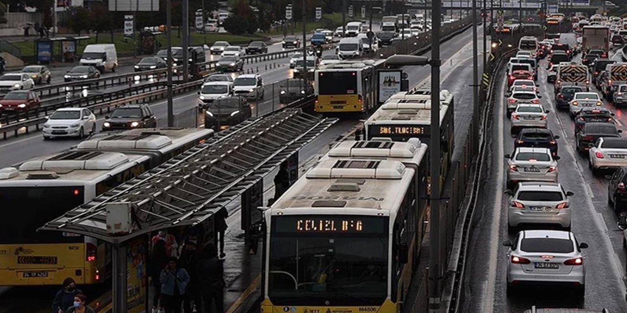 İstanbul'da toplu taşıma fiyatlarına zam geldi: İşte güncel tarifeler