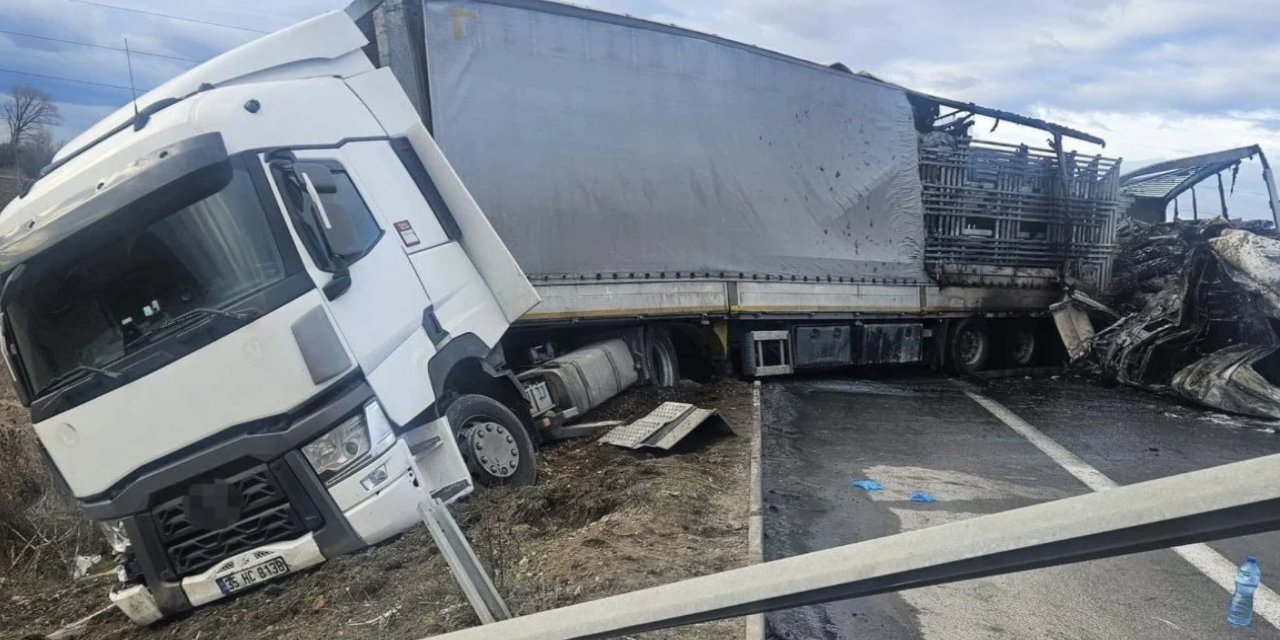Bulgaristan'da tır kazası: 2 Türk şoför hayatını kaybetti