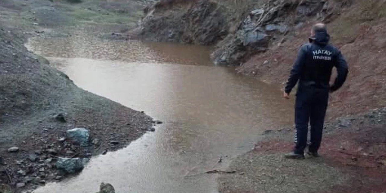 Hatay'da su birikintisine düşen 10 yaşındaki çocuk hayatını kaybetti