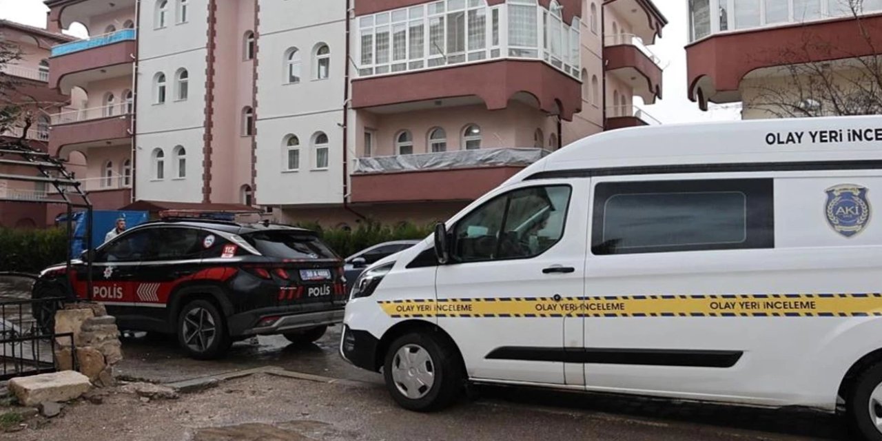 Eşini yaraladı, kaçarken trafik kazasında hayatını kaybetti