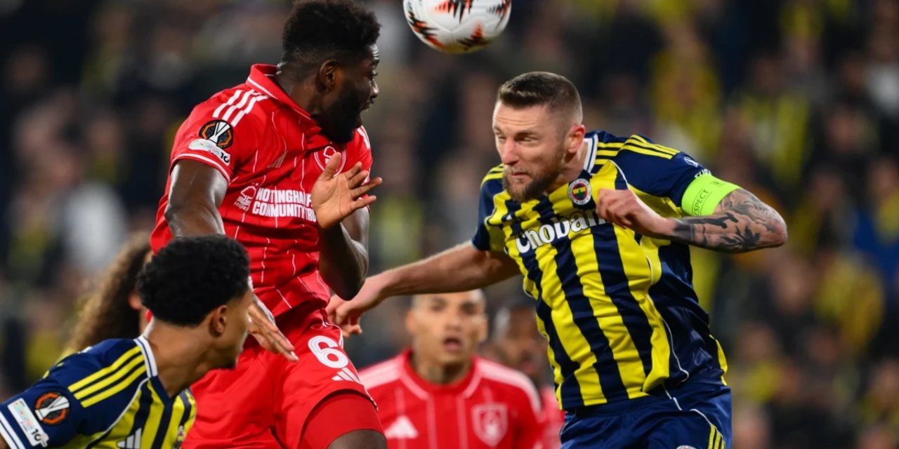 Fenerbahçe'de yıldız oyuncu sakatlandı