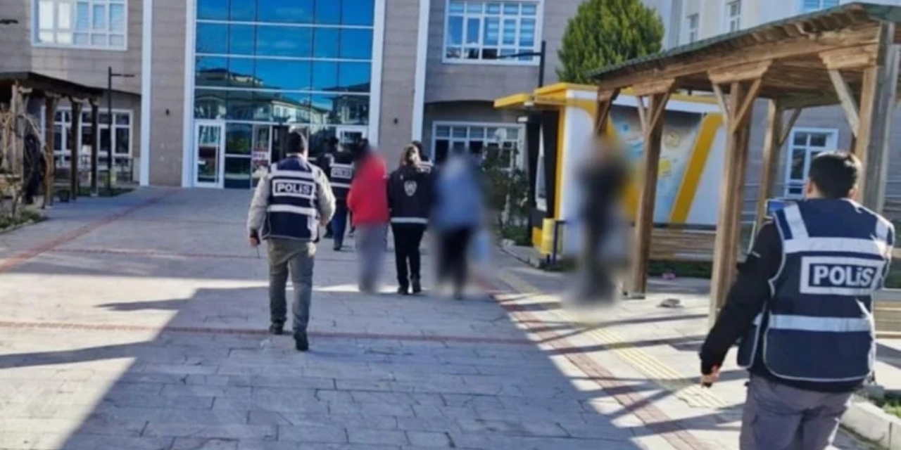 Burdur’da 1 milyonluk sahte altın vurgunu: 4 kişi gözaltına alındı