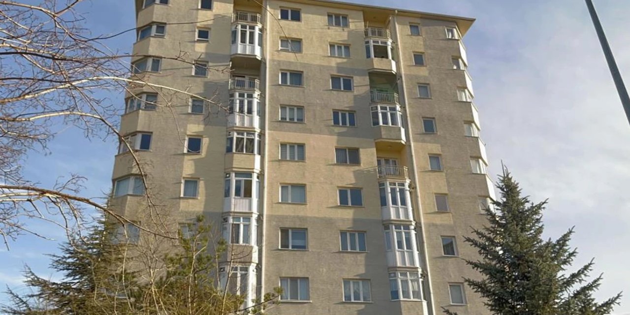 Eskişehir'de komşular birbirine girdi: Yaralılar var