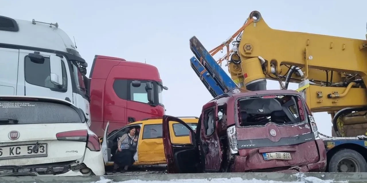 Erzurum'da zincirleme kaza: Çok sayıda yaralı var