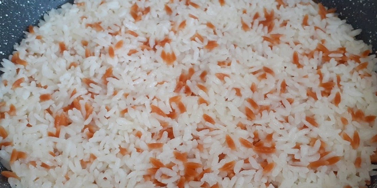 Dünden Kalan Pilav Tehlike Saçıyor: Uzmanlardan Kritik Uyarı