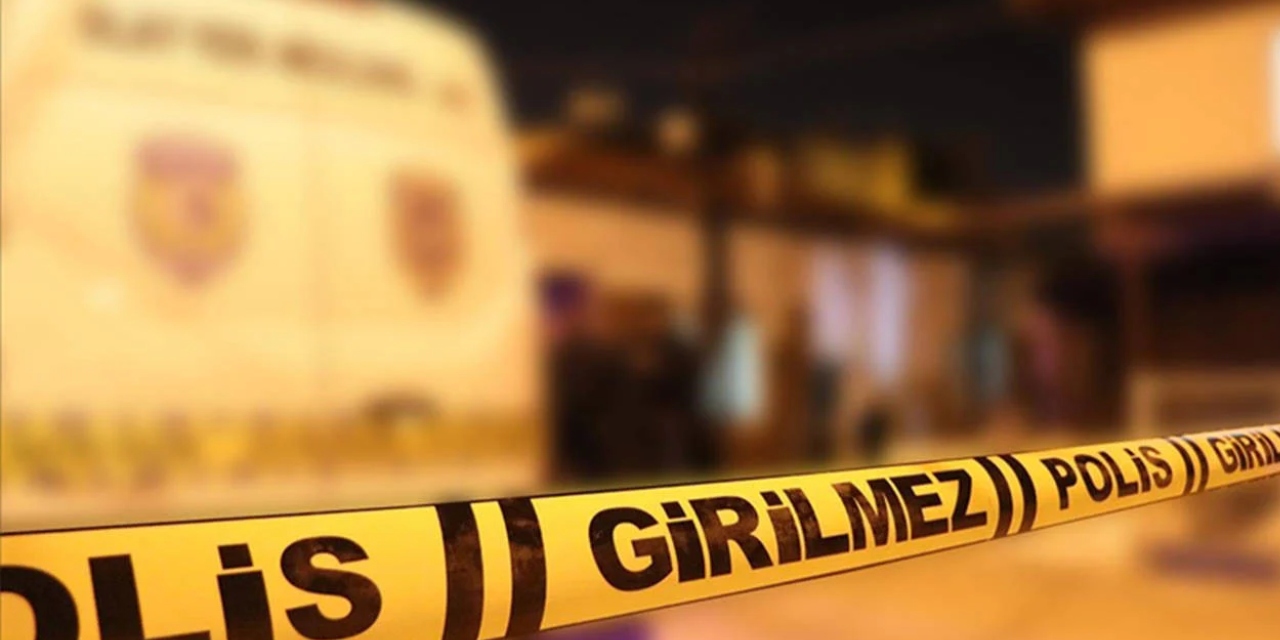 Antalya'da yol kenarında kadın cesedi bulundu