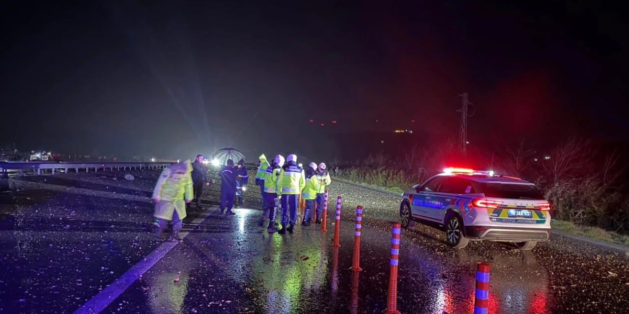 Balıkesir'de F-16 düştü: Bir pilot şehit oldu