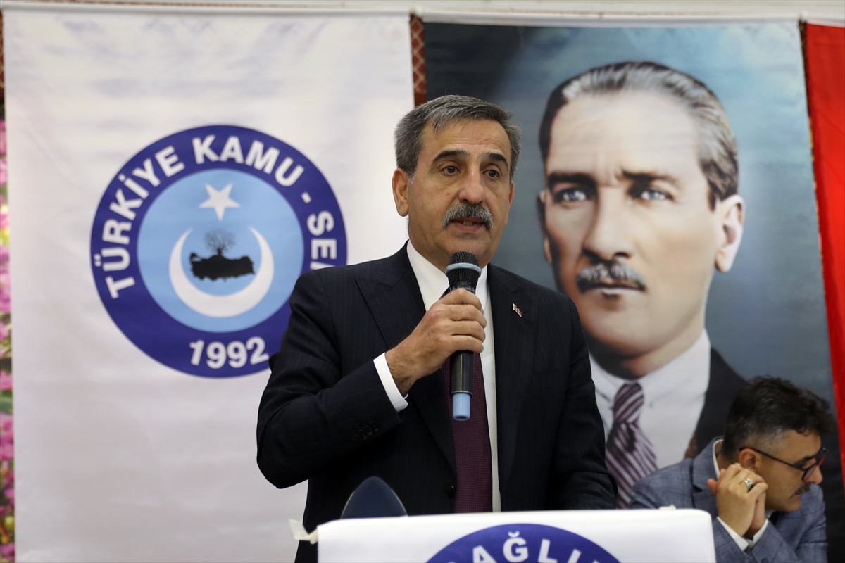 Türkiye Kamu-Sen Genel Başkanı Önder Kahveci'den Memur ve Emekliye Destek Talebi Geldi