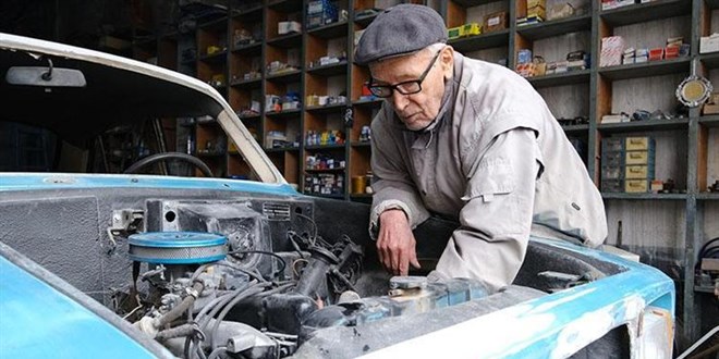 İşte Türkiye'de Bu İşi Yapan Ender Kişilerden Birisi!