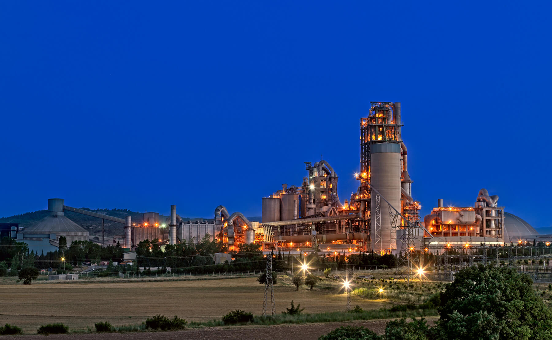 Sabancı Holding Dev Firmadaki Tüm Hisselerini Satıyor