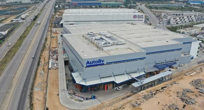 Otomotiv Devi Türkiye’den Çekiliyor, Binlerce Çalışan Etkilenecek