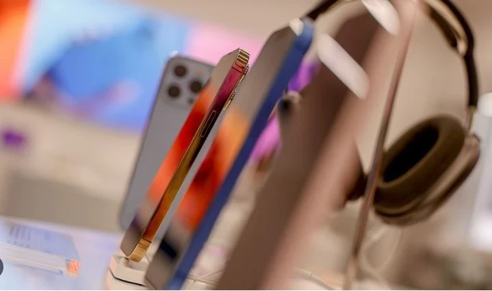 Akıllı Telefon Alacaklara Kritik Uyarı: Yeni Zam Dalgası Kapıda