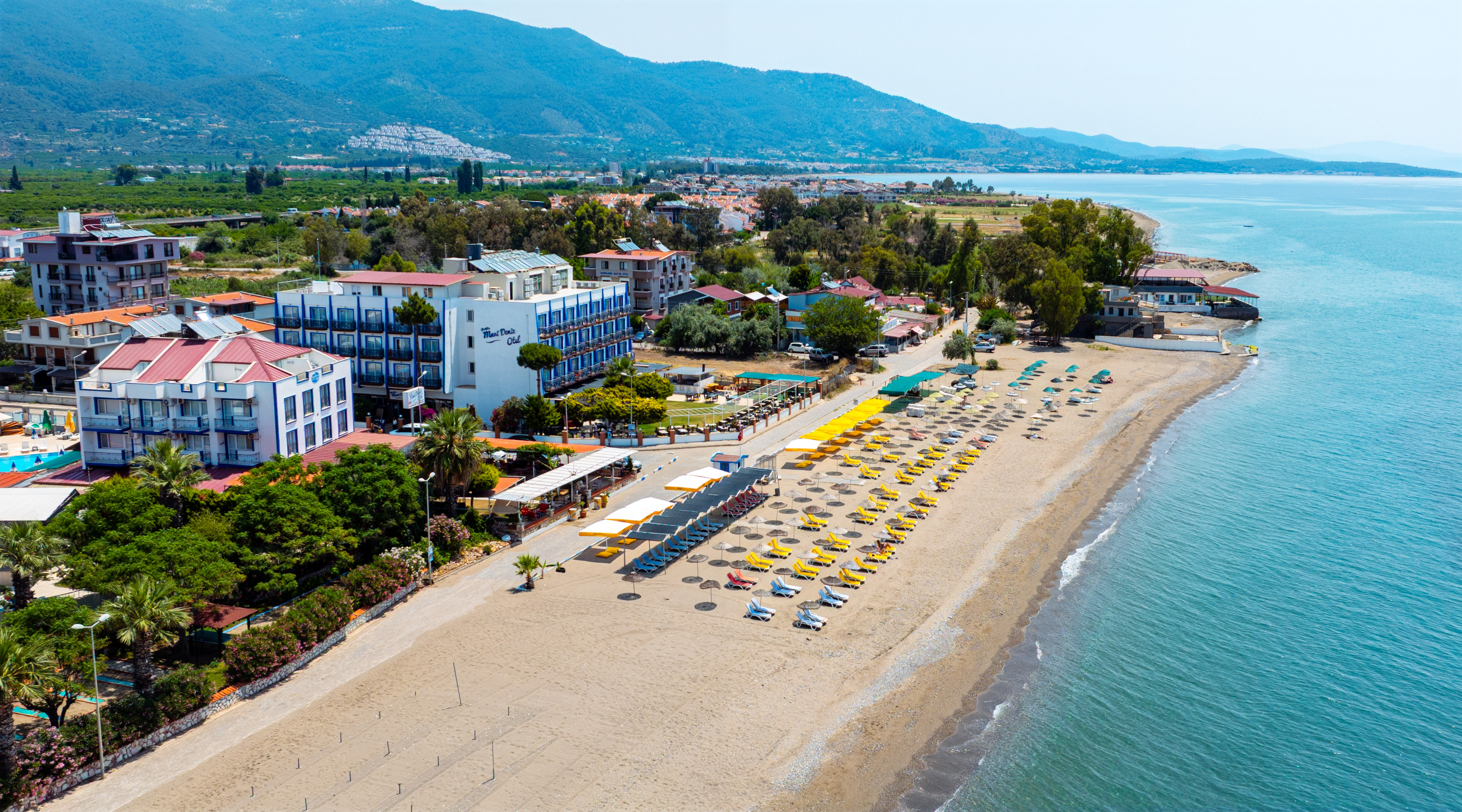 İzmir'in Gözde Kaçış Noktası Yeniden Dolup Taşıyor