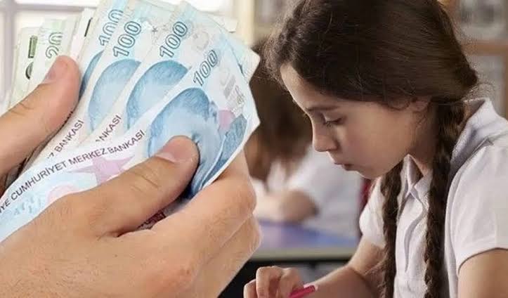 Çocuğu Okula Giden Ailelere 12 Ay Boyunca 13 bin 470 TL Destek Ödemesi Verilecek: Başvurular Başladı